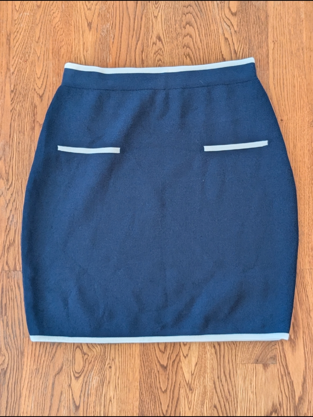 Sincerely Jules Navy Blue White Trim Stretch Knit Mini Skirt